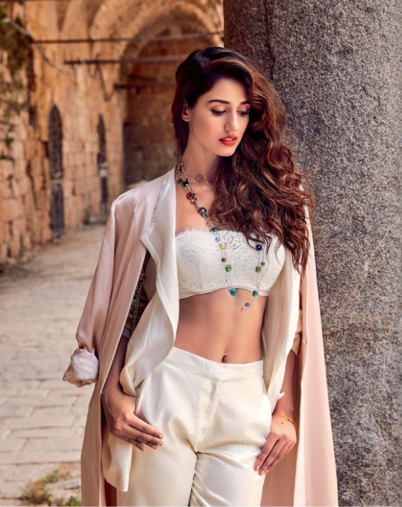 Flixa8e's tweet photo. #Dishapatani for Travel+Leisure India - October 2018 Magazine | HD Pics https://t.co/UlDX1XdACG