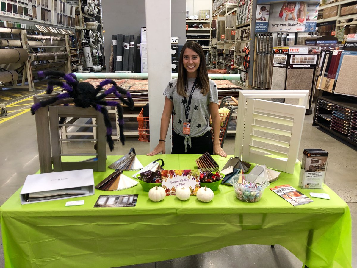 Sharing about our scaryyy good prices and products today at @homedepot0877!! Super excited to see this store take off ☺️
#Homedepot #tuscaloosa
#RockwoodShutters #rockwoodrocks