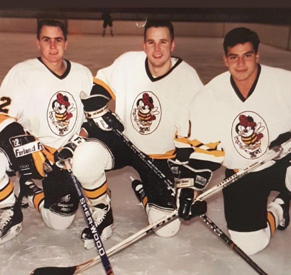 MikeDuarte1970's tweet photo. Blast from the Past!
Alumni @HamiltonKiltyBs Jamie Page, Cam Simpson and Frank Agostino. Agostino coached Mark and Matt @HuskiesHamilton.
Page was a skating instructor when they were ankle skaters in Tyke.
@GOJHL @ALLIANCE_Hockey @TheSpec @HamTodaySports https://t.co/VtE23wzQr5