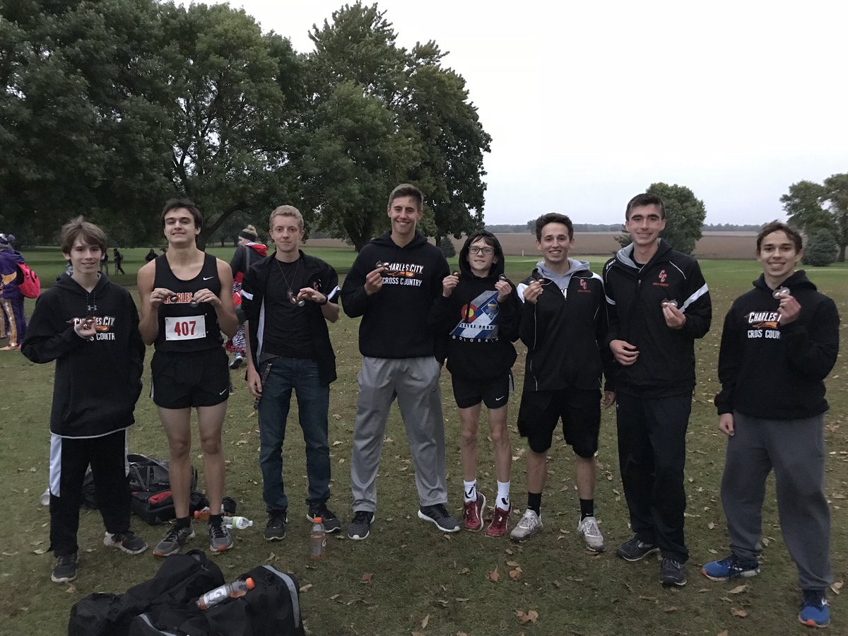 CometXC's tweet image. How about these stats for our boys team...8 season bests and 20 lifetime bests! Boys get 2nd with our best team finish and placing of the season and 8 medalists with our scoring 5 under 18:39 and top 8 under 19. #bestisyettocome