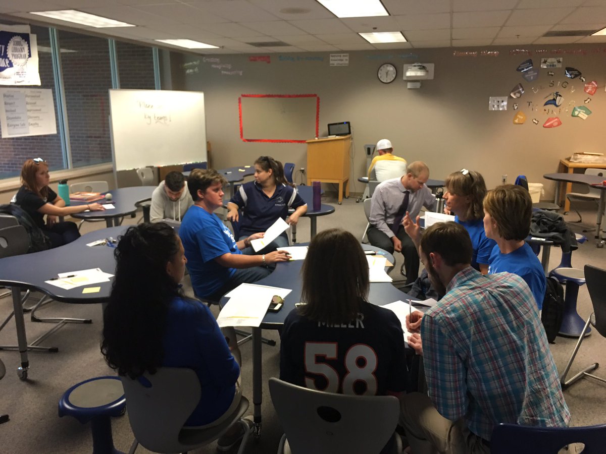 RexCorr's tweet photo. Phone banking at @CastleRock_MS for #Yes5AB! Getting the message out to make a difference for kids. @BrightFuturesDC @cvhsEvents https://t.co/M4G3xSrXBU