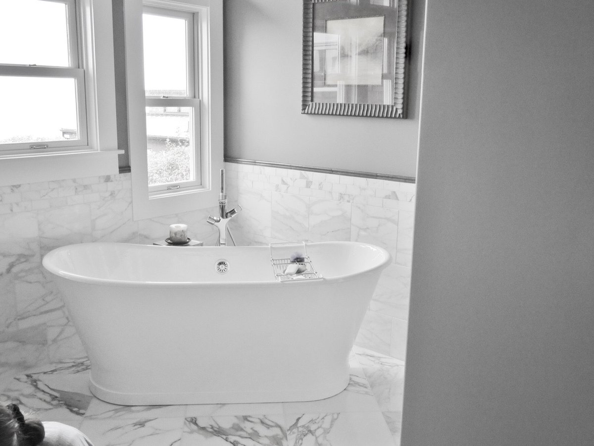 TacomaFloors's tweet photo. This beautiful tile is on sale for only $2.49 at Tacoma Floors!! PC: @emsertile #tacomafloors #floors #marble @TacomaFloors https://t.co/aV7pfbLxSx