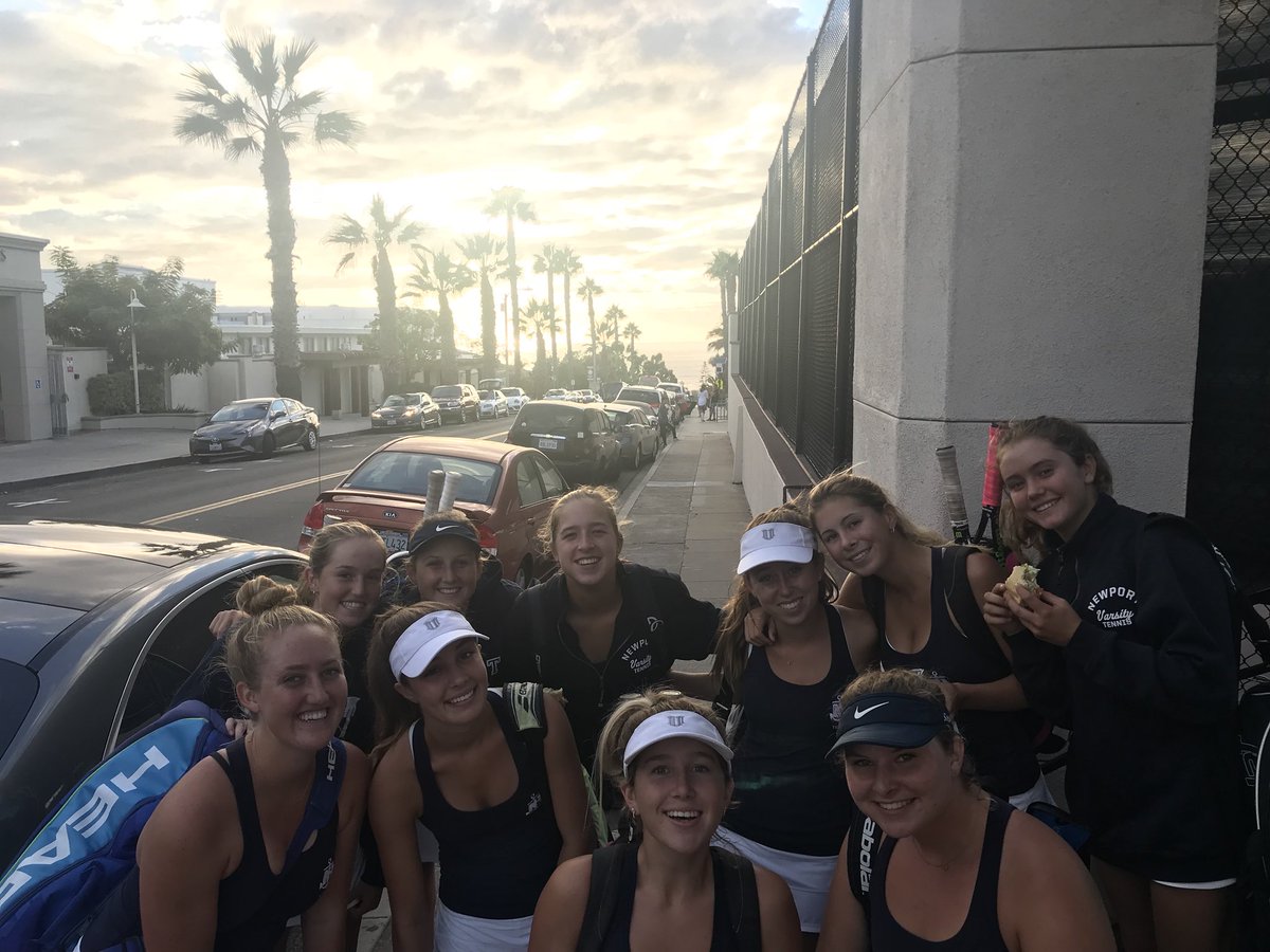Our Varsity superstars defeat Laguna Beach today in another gritty battle...awesome fight ladies! Onward and upward! GO Sailors! #cantstopwontstop #sailorpride #sogood ⚓️🎾