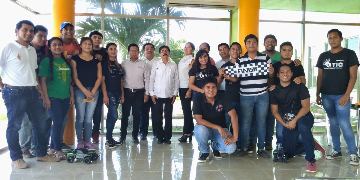 rector_utecan's tweet photo. UTECAN PRESENTE: se llevó a cabo la actividad “Competencia de Vehículo Tripulado”, por alumnos de la carrera de Ingeniería en Tecnologías de la Información y  Comunicación como parte de su formación práctica en las actividades académicas de nuestra Máxima Casa de Estudios.
#TIC https://t.co/tNUjSTOoOk