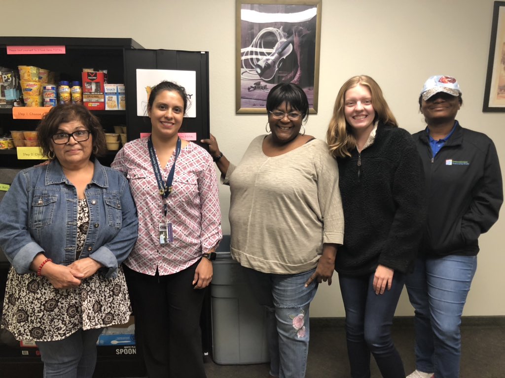 GoChafer's tweet photo. Pantry restock service learning supergroup first team project #socialworkstudent #realsocialwork #drhall https://t.co/GnkPBqJlRV