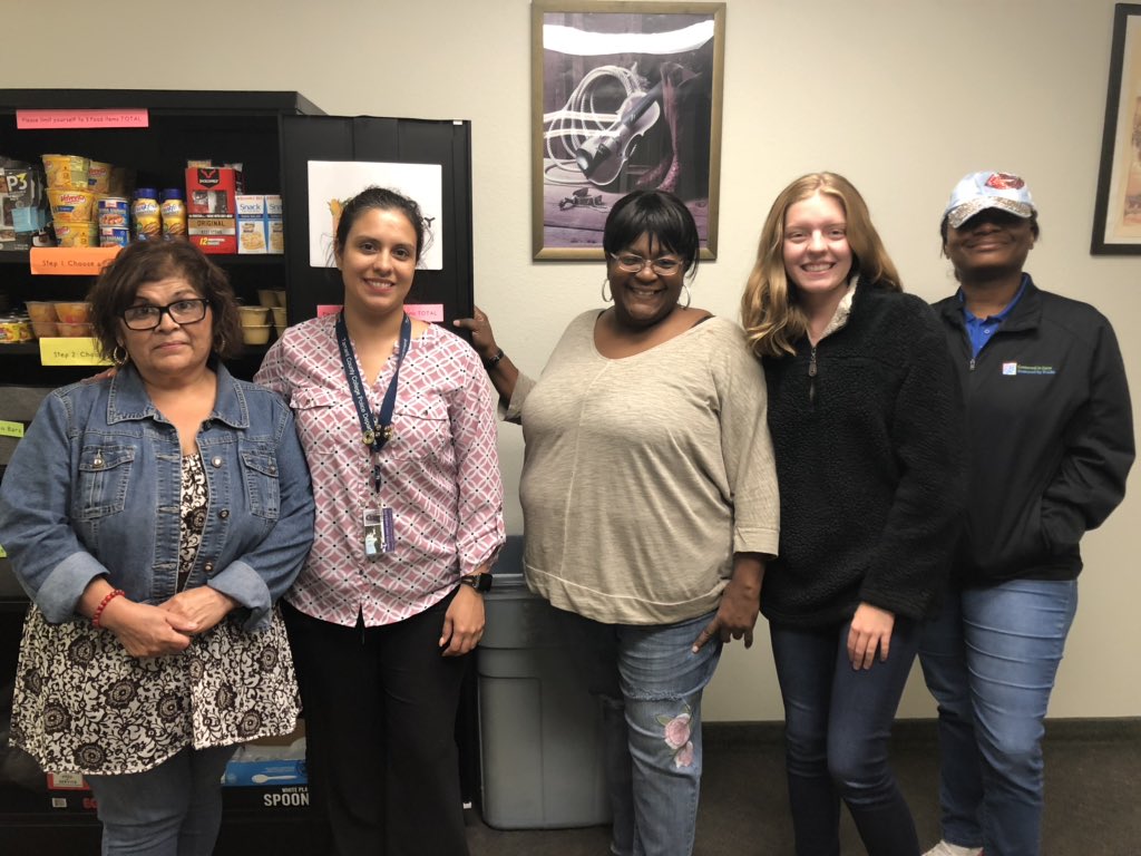GoChafer's tweet photo. Pantry restock service learning supergroup first team project #socialworkstudent #realsocialwork #drhall https://t.co/GnkPBqJlRV