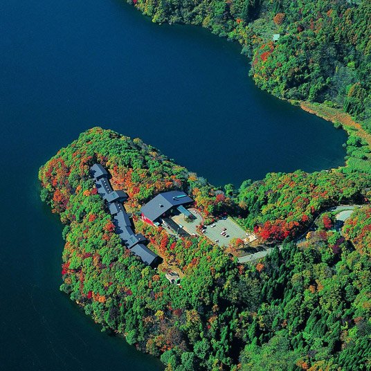 TabletJapan's tweet image. 【長野】シーズン終了前の特別セール20%OFF！ 野尻湖ホテル・エルボスコ：ow.ly/WU7q30m4D45