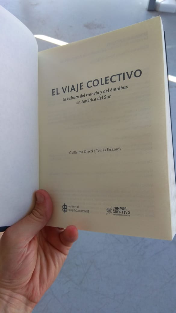 bifurcaciones's tweet photo. ¡Llegó la prueba de imprenta! 💙🚌🚋 https://t.co/IwmcPfA8an