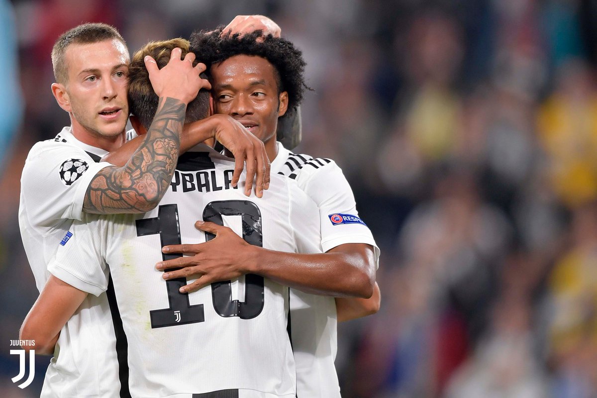 juventusfces's tweet image. Buenas noches con las imágenes de una espléndida tarde de @ChampionsLeague 🙌

📹 HIGHLIGHTS (a partir de las 24:00) ➡️juve.it/dTxB30m4siSiS 
📸 GALLERY ➡️ juve.it/diGz30m4t6H 

#JuveYB 🏳️🏴 #ForzaJuve