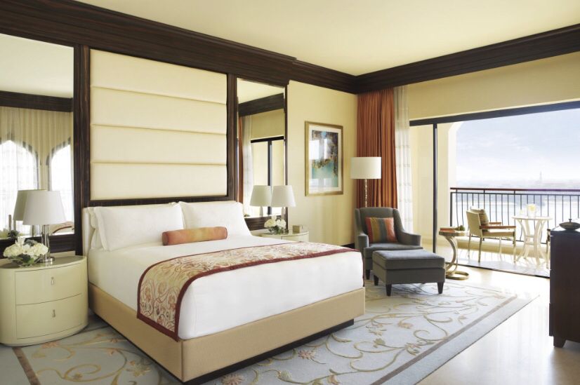 holiday_with_us's tweet photo. Thinking of Surprising the rest of the family? Look no further than this amazing offer!

Ritz Carlton Abu Dhabi 
5 Nights, Half Board
Deluxe room 
Based on Gatwick flights 

It’s only £775 per person!

Get in touch with the girls for further details on 0800 167 0232... https://t.co/mWODYERmkL