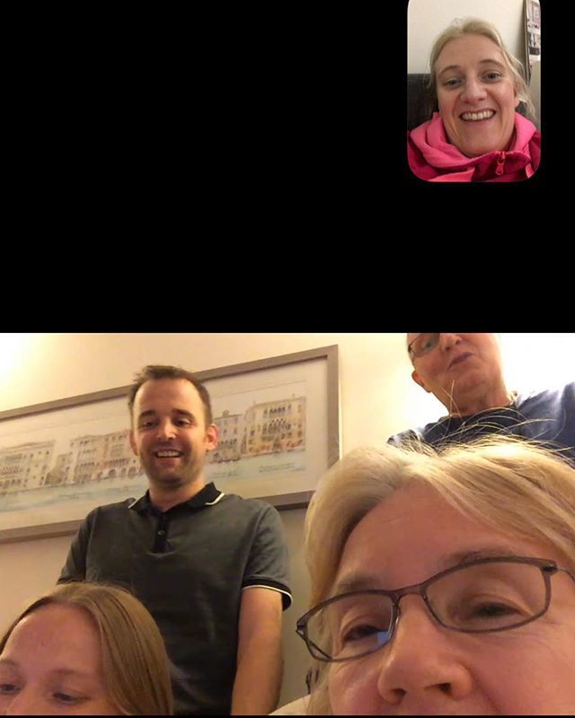 pennyinfrance's tweet photo. Fun with FaceTime ๐๐ My #randomview #family #facetime https://t.co/ZBciwjfUGO https://t.co/yOCwK1OQy7