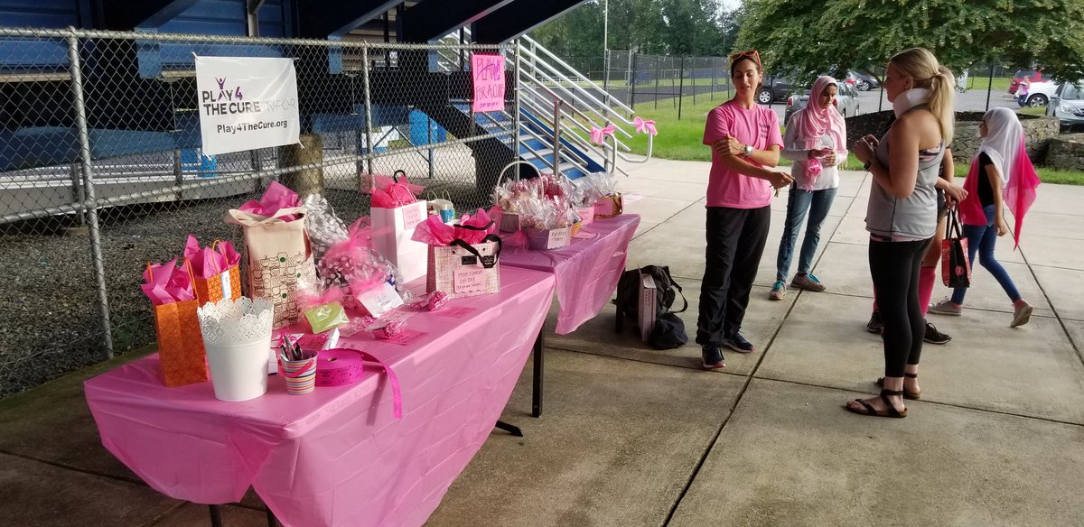 WarriorResults's tweet photo. Field Hockey taking on Springbrook this evening in our annual Play for the Cure game here at Sherwood. Come out and support this great event. #P4TC @MCPSAthletics @SherwoodUpcomi1 @_shsstudentsect @Drminuseducates https://t.co/tht04y2aAX