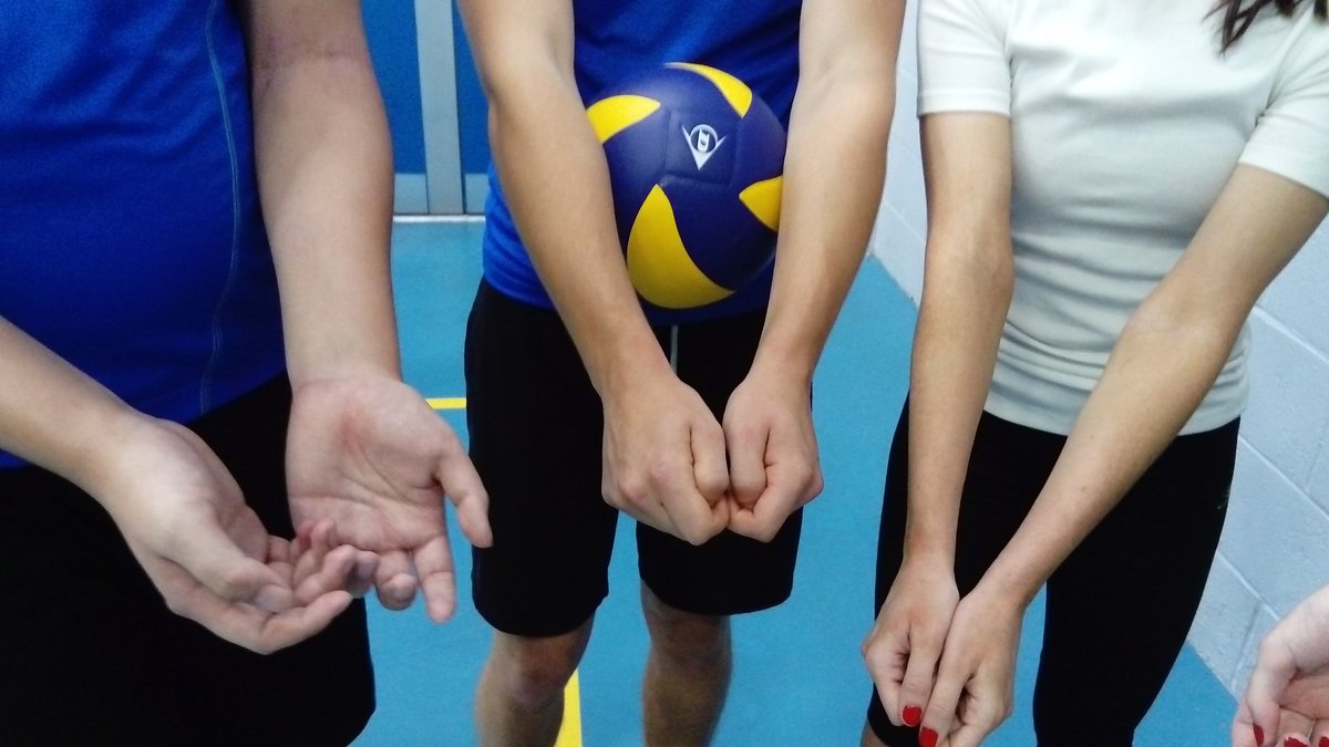 "if it hurts, you're doing it right"... Thanks to all the amazing players who came to our second taster session tonight! We look forward to seeing you and your fortified forearms at our next taster session this Sunday from 12pm to 2pm! #NoPainNoGain #uoc