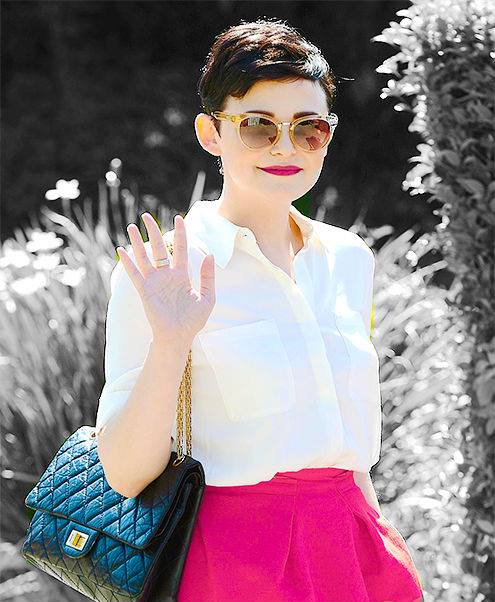 cassahcassou's tweet photo. @JoshDallas Sunglasses...totally Josh and Ginnifer's style haha ๐๐๐๐ #DallasAttack #GinniferGoodwin https://t.co/GyCdhJIdiS