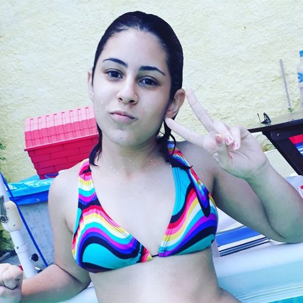 PurplelilacF's tweet image. [IG] 20171217 armytrouxianne IG update

Foto horrorosa 😂😂😂😂😂

#PURPLELILAC #PPLL #EunTae