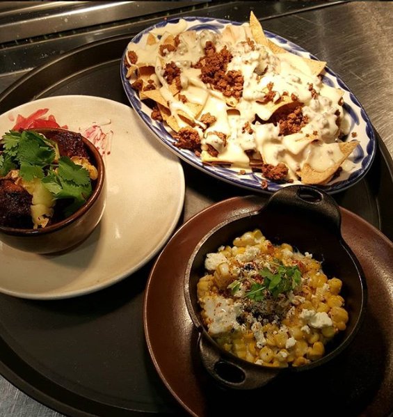 BHAMOriginals's tweet photo. Announcin' another new member for #BreakinBread 2018! Welcome to the Birmingham Originals, @ElZunZun! We're pretty excited to see what one of Birmingham's newest dining destinations cooks up for us. https://t.co/7Z5dOUMuYA