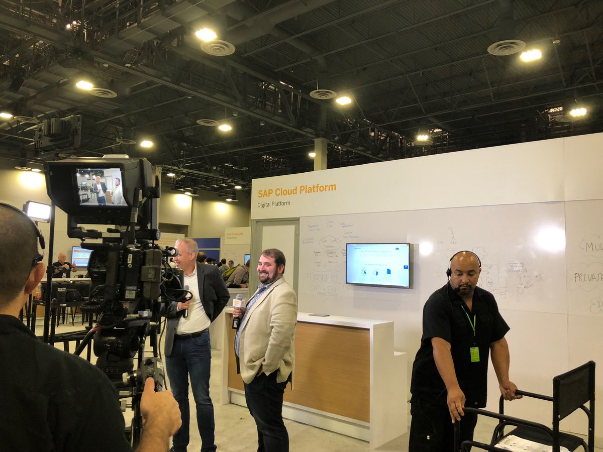 IBMJackie's tweet photo. #SAPTechEd #SCP https://t.co/f8Jo48oCr0