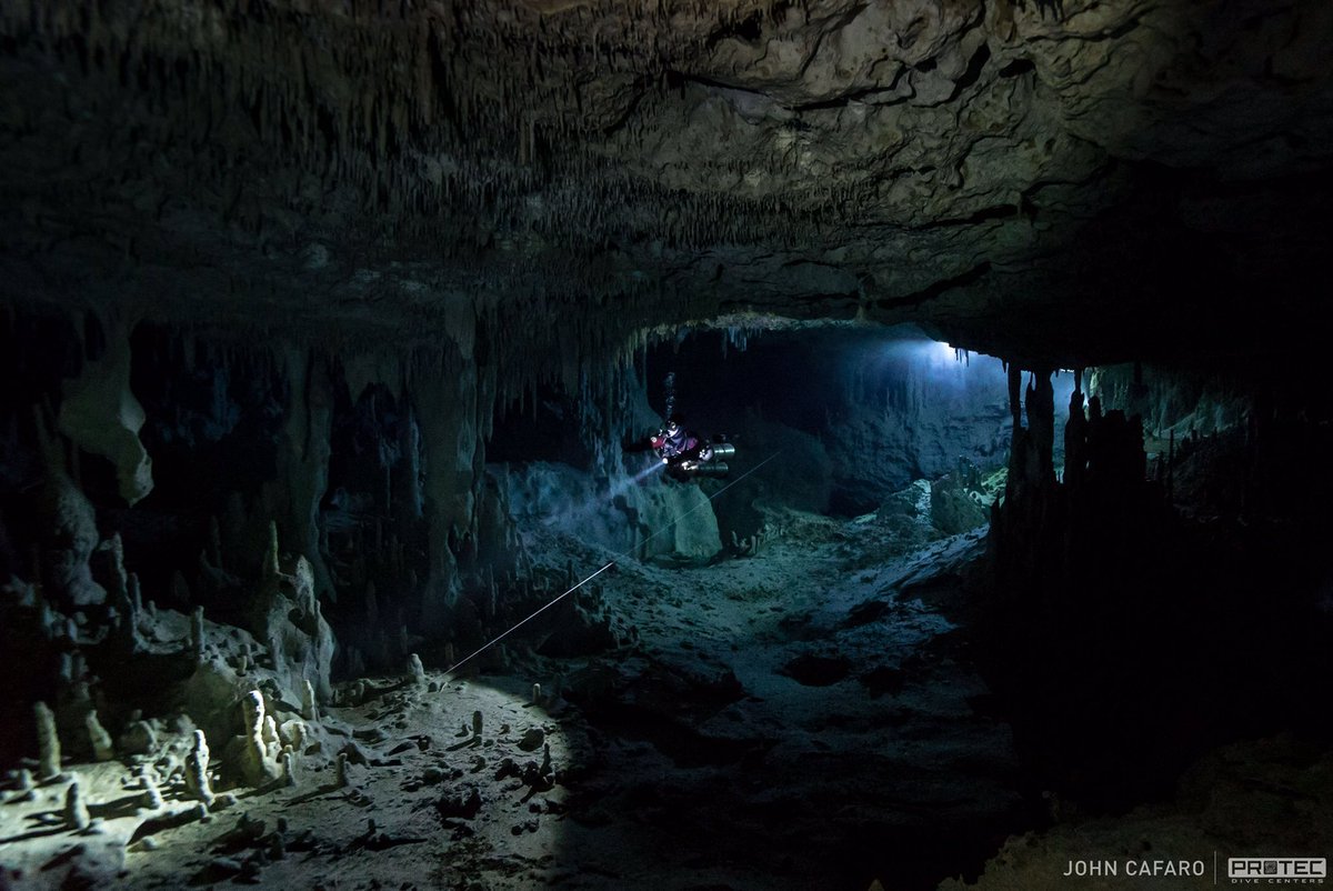 RT @goproasia: Technical diving. #scuba #diver #diving #dive #cave #caving #cavediving #cavediver #padi #tdi #diveraid #gue #bebetter