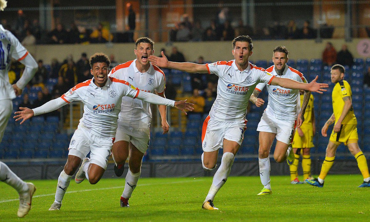 Luton Town FC tweet media