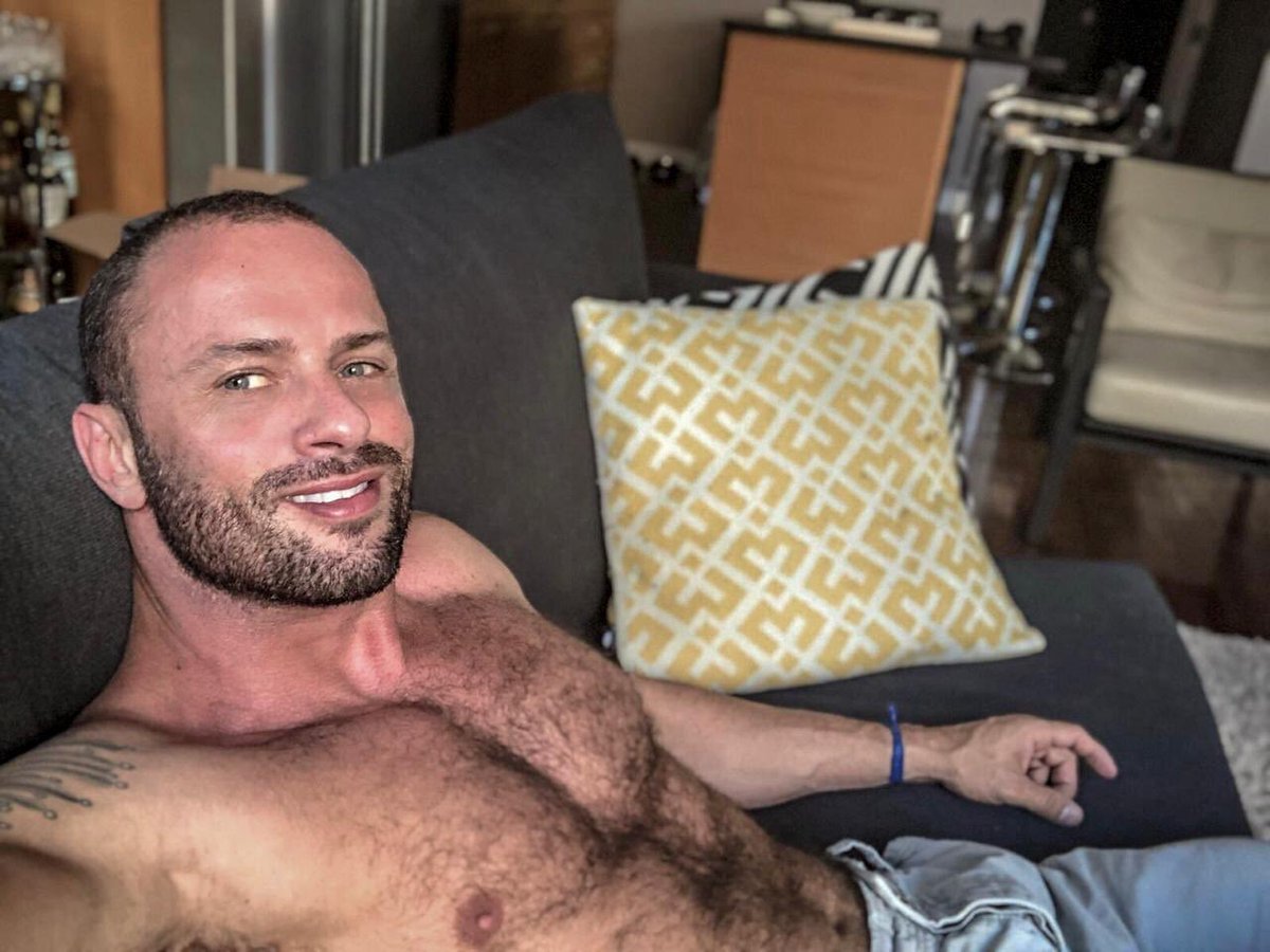 Last day in NYC. Don’t wanna leave. #ilovenewyork