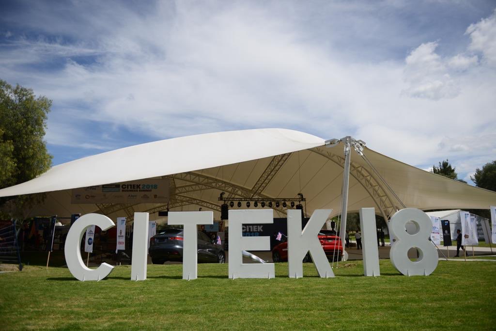 JoaquinColdwell's tweet photo. 👋🏻 Los saludo desde San Cristóbal, Guanajuato, donde participo en el @CITEKForum, congreso que reúne a líderes nacionales e internacionales para compartir experiencias que contribuyan al desarrollo y ejecución de proyectos multidisciplinarios. https://t.co/3SkkKqjmw4