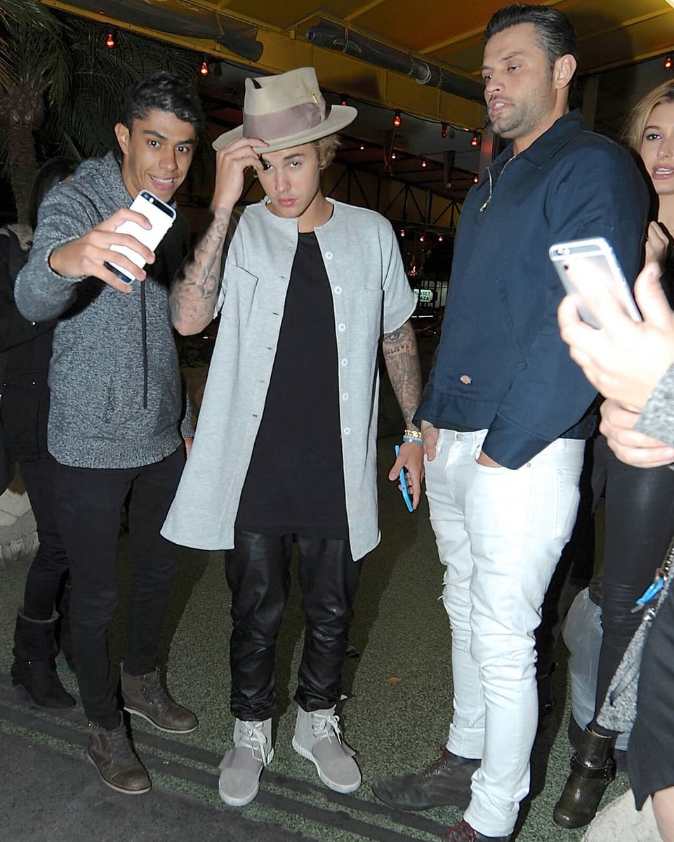 April 9, 2015. Hailey, Justin and Joe out in Los Angeles.