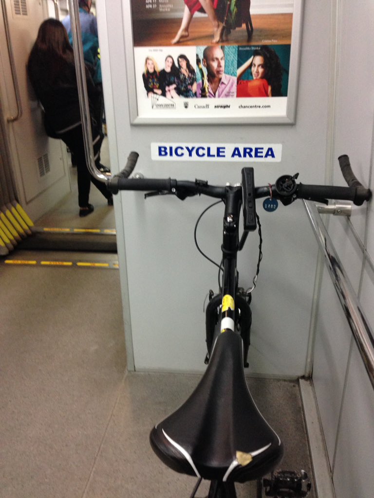 yourcitymotion's tweet photo. Nice bicycle area on city trains in Vancouver. 👏 https://t.co/IOt83kI5Iw