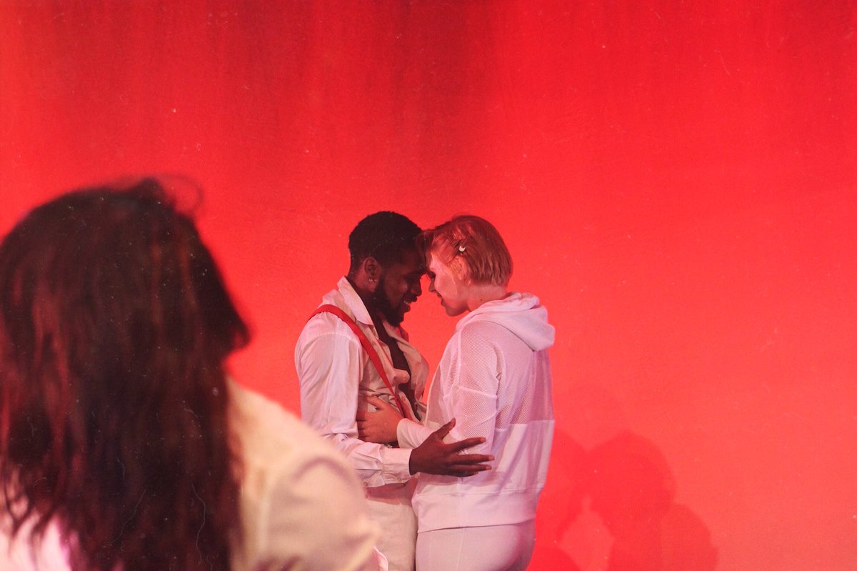 ATLDanceSource's tweet photo. Groove 2 Musik is setting the bar high in Atlanta! Check out a few highlights from their recent dance production “COLORS.” Read our full write up on the production and see more images from the performance. The link is in our bio. #atldancesource #atlantadance #groove2musik https://t.co/FJ2n6R8MDM