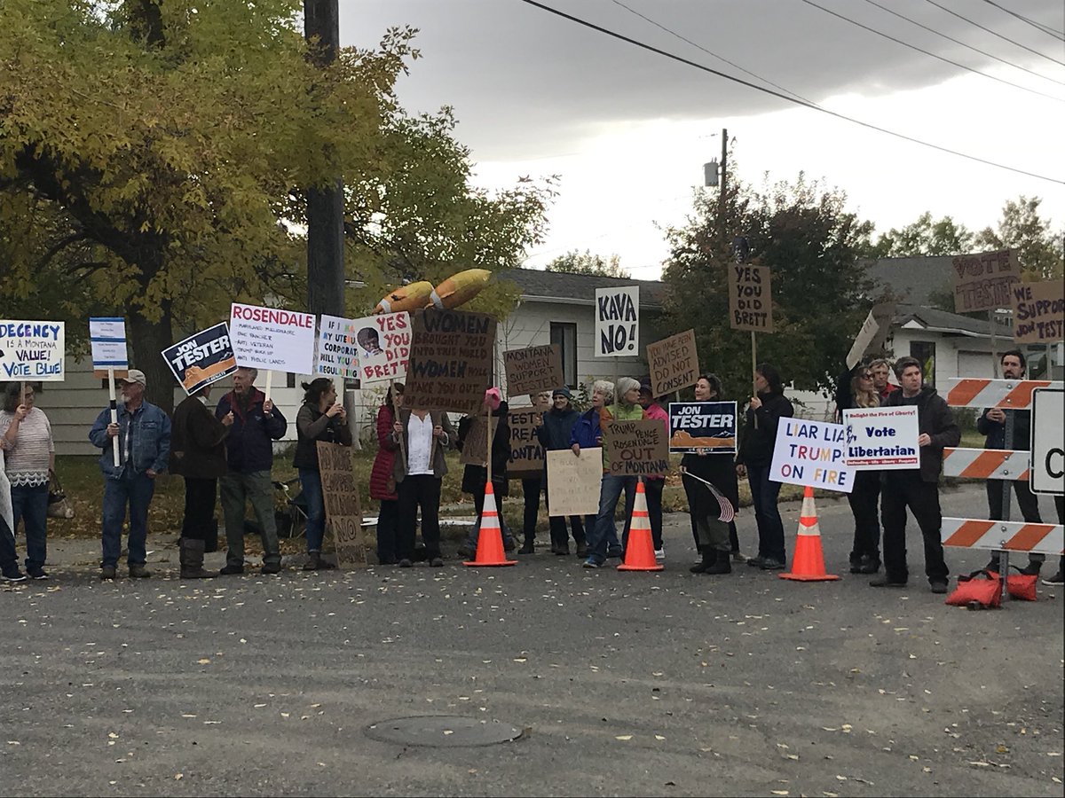 RLJnews's tweet photo. One of these is not like the other...
#PenceinMT #MTpol #TomPetty https://t.co/gsjJz8jNOI