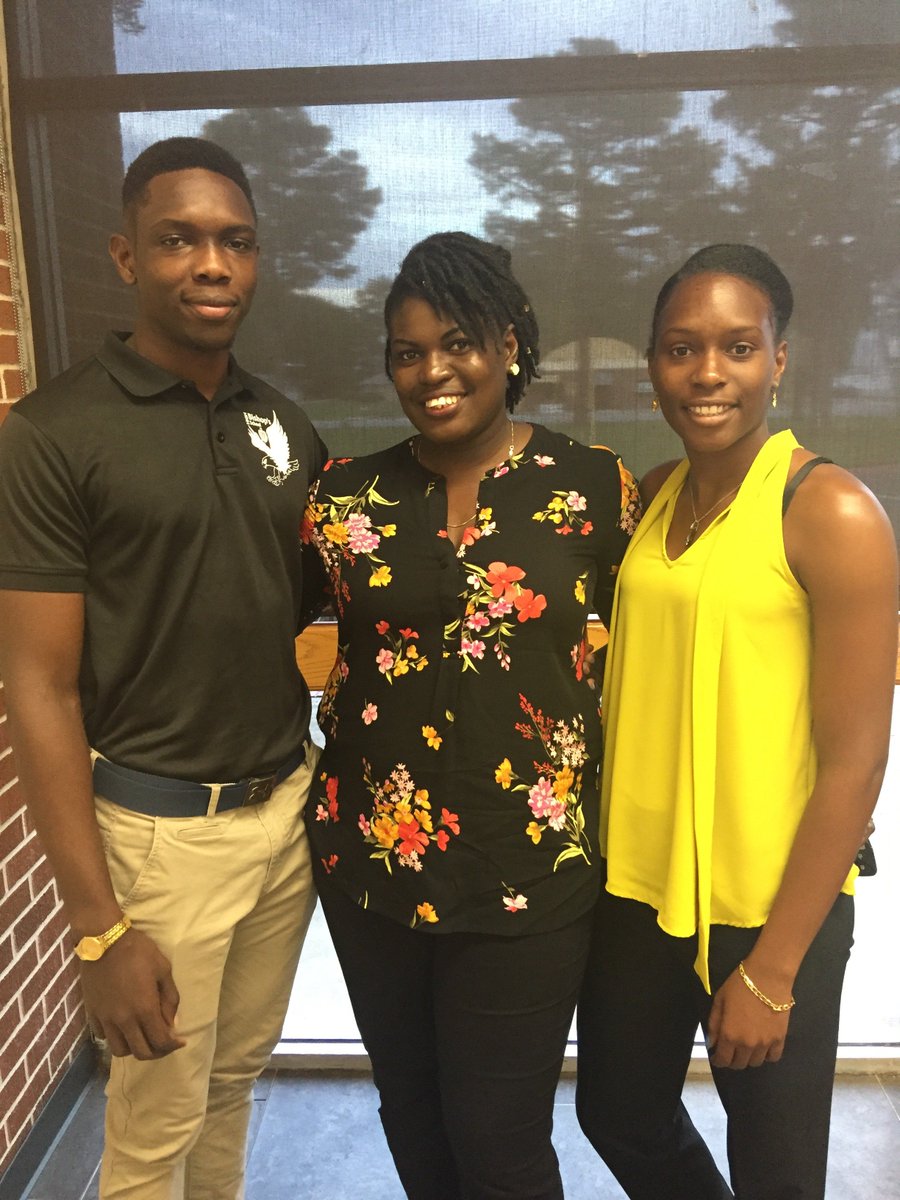 UAPBLionsRoar's tweet photo. Safiya John, Coach Davis and Franklyn Stanislaus of #TrinidadandTobago represent @uapbinfo for the National @Div1SAAC Diversity and Inclusion Social Media Campaign @UapbSaac @SWACSAAC @uapbcompliance #NCAAInclusion #Iammorethanastudentathlete #uapb #saac #hbcu https://t.co/ZXl30oqhwH