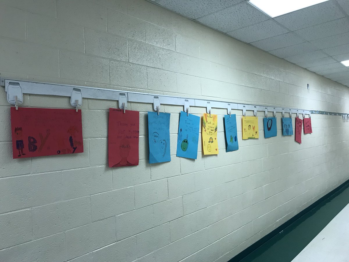 _ekinney85's tweet photo. Showing our amazing custodians some love today for all they do for us @rockyriverelem #RRESonward #RRESmovingmountains #CustodialWorkersRecognitionDay #thanksforcleaningupourmess https://t.co/A2jXei3itZ