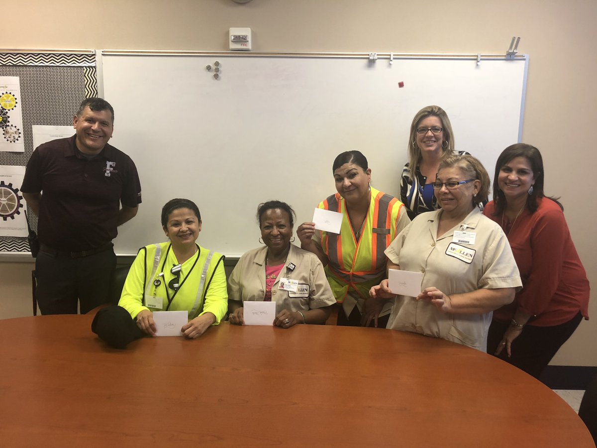 fossumfalconms1's tweet photo. We appreciate our Janitors so much! Thank you for all of your hard work keeping our campus beautiful!!! https://t.co/av9pkNkxVM