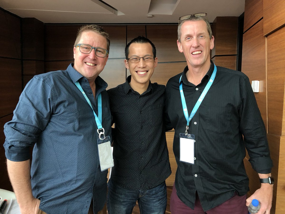 jedjnr's tweet photo. What an honour to work alongside @misterwootube in collaborating with passionate #teachers to #design deeper learning experiences for Ss. #ec18 @TimOsborne71 https://t.co/QAO8xbbrqn