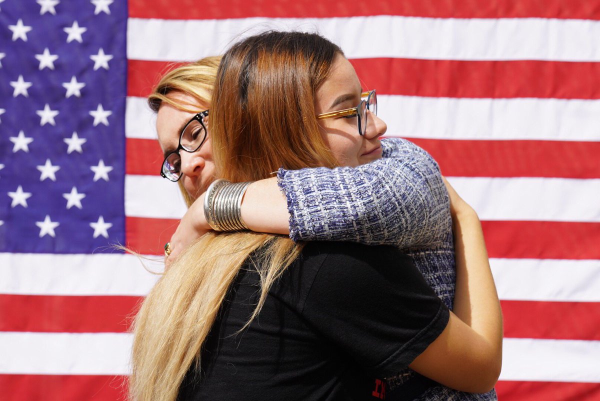 GabbyGiffords's tweet photo. I’m so glad I got to meet Aranza Marmolejo today at @UNLV. This young woman shared her story before a crowd of organizers and led her peers in registering others to vote. She’s one of the reasons I’m so hopeful for the future. #VoteSaveLives https://t.co/0dauwT4Rbj