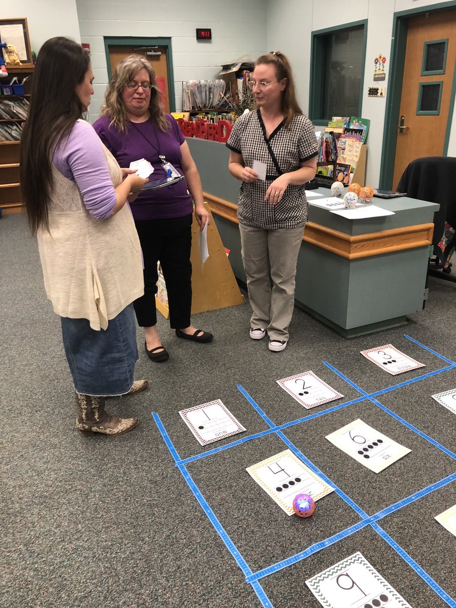 LTavarezECISD's tweet photo. Such a great time with Lamar Teachers today kicking off our #LamarECCSpheroHero October Challenge! Absolutely love sharing ideas with teachers & seeing how much better theirs are than mine...looking forward to this month & what they come up with! @SpheroEdu #techtimewithtavarez https://t.co/CLOYQYbW6d