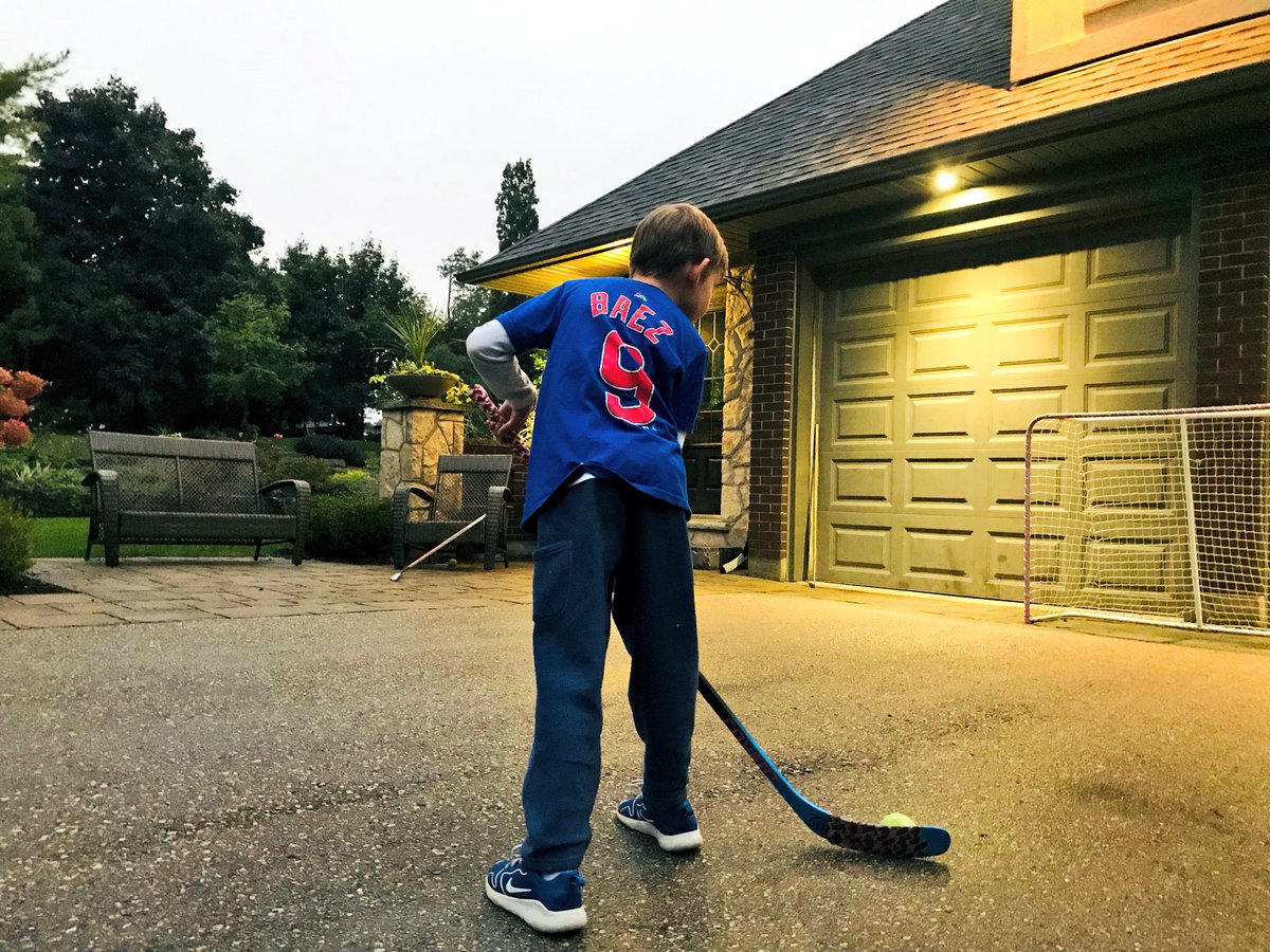 tw_lew's tweet photo. Pre-game ritual. We win every time after a little late night rainy roadsie.  #GoCubs #MLBPostseason https://t.co/gCYYw53DeN