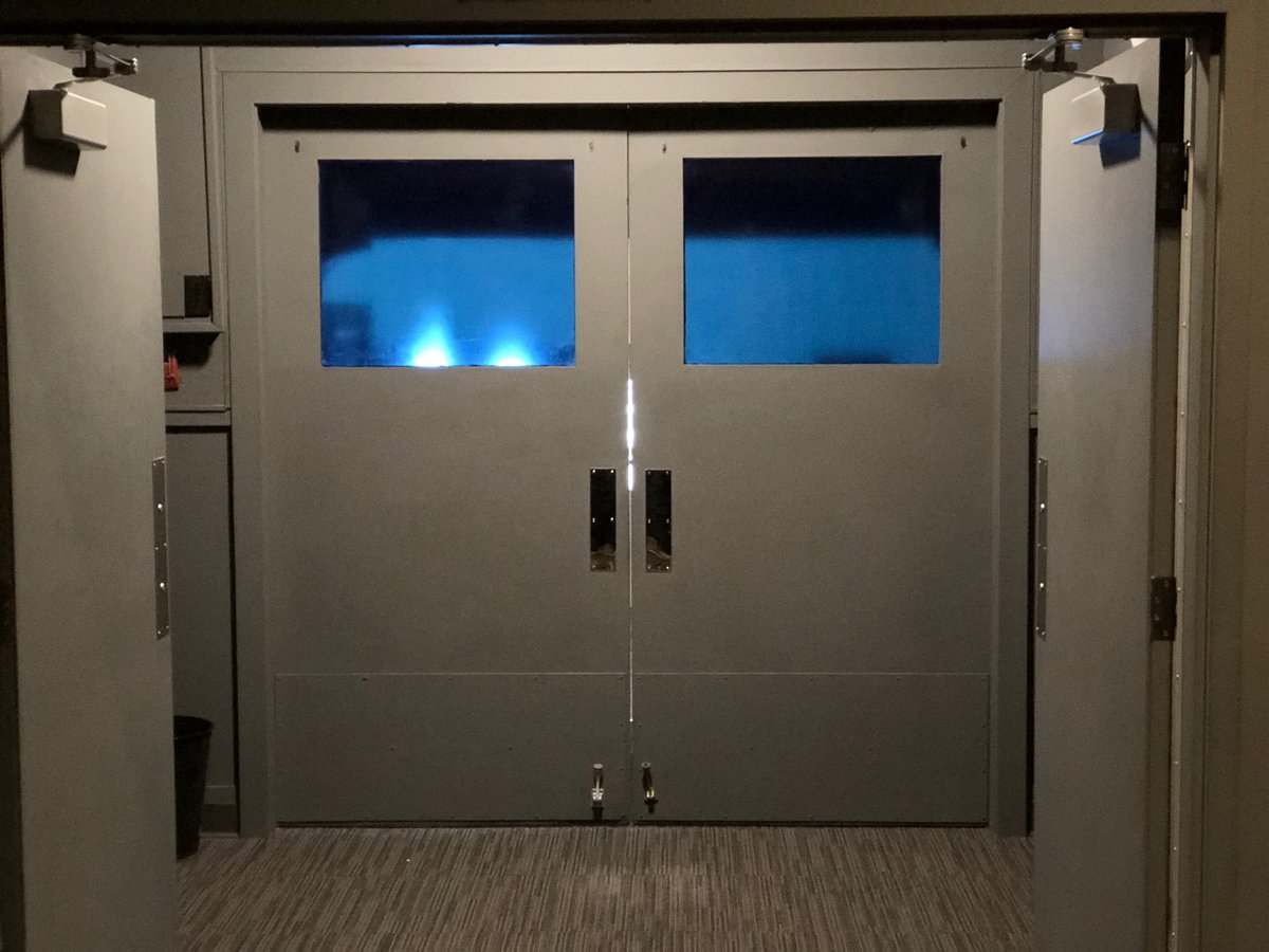 magnumtint_'s tweet photo. Something a little different today! Using a transparent vinyl, we added a bit of blue flair to the theatre doors at the @memorialcentre 🎙💙 

Side note — Loving the new look over there with the recent reno’s ! 👍🏼👍🏼 https://t.co/0y4VnXBbRx