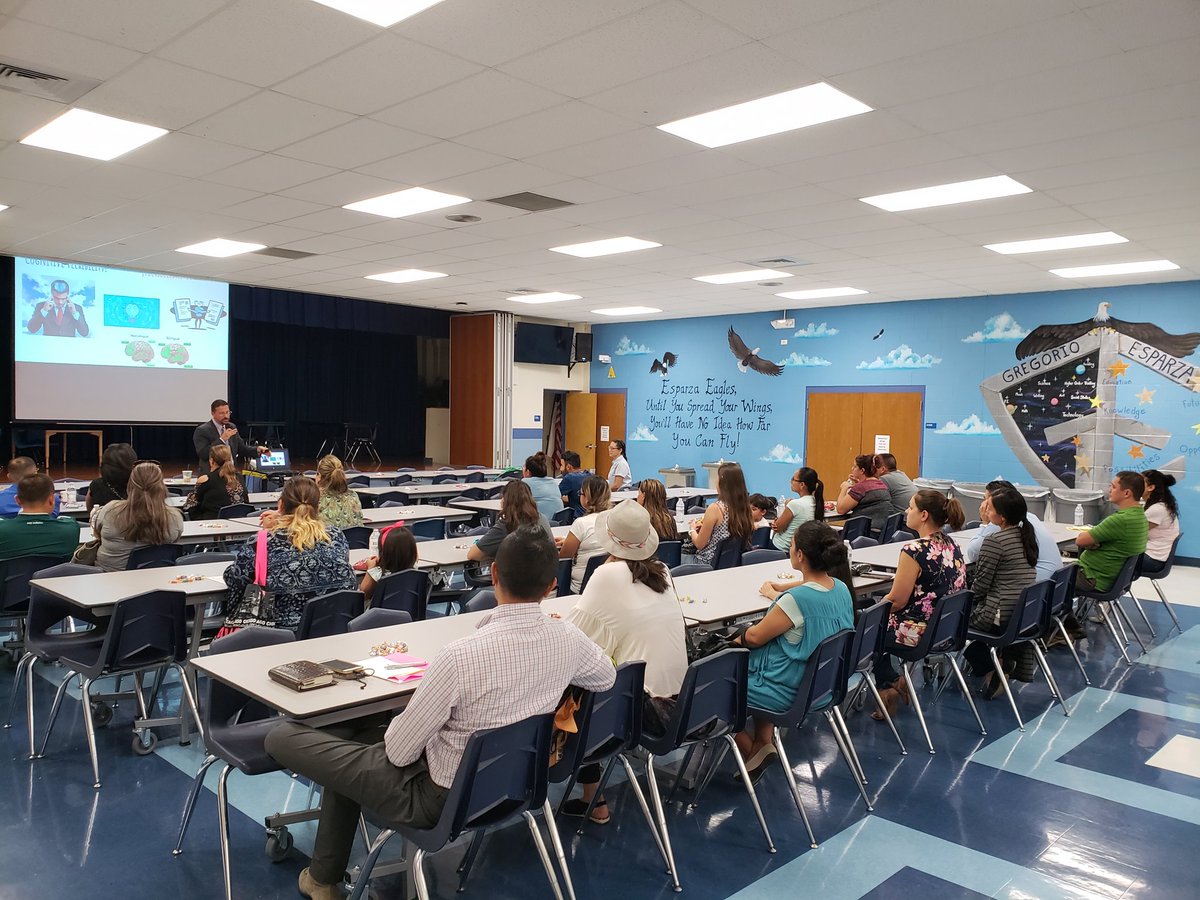 teach2the_heart's tweet photo. Thank you @NisdBILESL dept for #empowering our families @NISDEsparza #somosbilingües #smartgoals #ThisIsEsparza #ProudBilingual #Ahorasisoybilingüe https://t.co/xoPmiyB45J