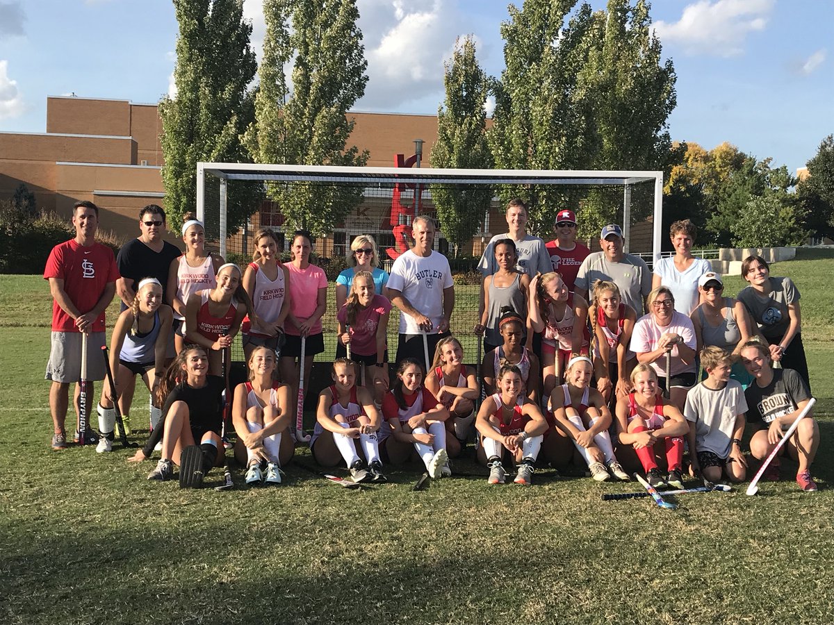KHSPioneerFH's tweet image. Thanks to all of the Varsity parents who were able to come out to our first parent practice! #growthegame #learntherules #together