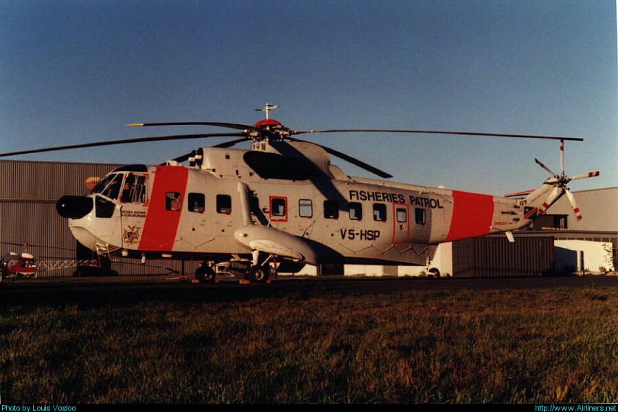 DID YOU KNOW>> The Sikorsky S-61L that crashed atop the Pan Am Building in 1977 was disassembled, brought down the service elevator, reassembled, then flew with other operators for decades.