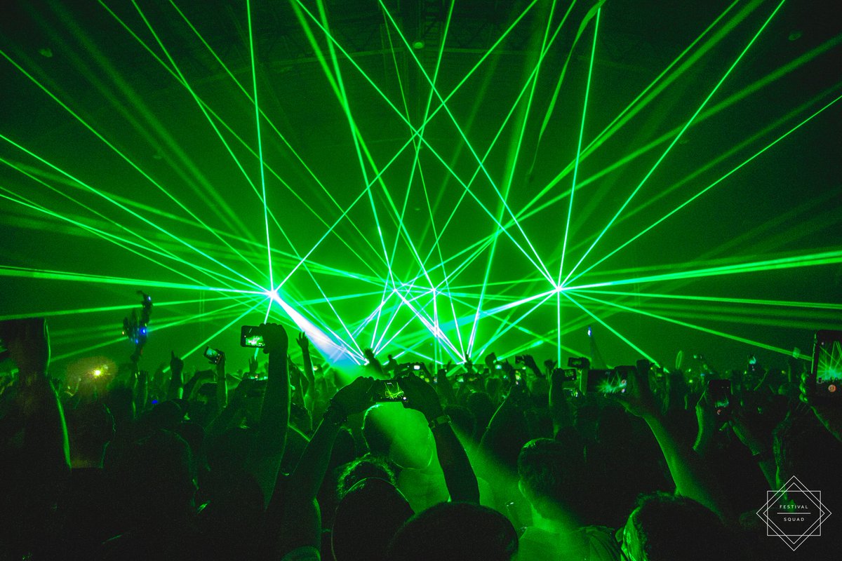 ourdanica's tweet photo. being able to take these photos was a dream come true and it wouldn’t have been possible without @Festival_Squad ✨

I hope you all enjoy these photos! — Taken at @virtual_self Utopia Live System at NOS Events Center for Festival Squad https://t.co/rlgD9m3fjN