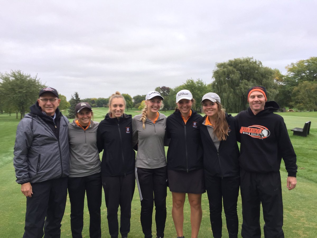 kaukgirlsgolf's tweet photo. KAUKAUNA GIRLS GOLF IS STATE BOUND !! 👻

Congrats to @BPGirlsGolf &amp; a great run by @DePereGirlsGolf 

One last ride for the Seniors next Monday/Tuesday in Madtown! @URidgeGolf 
#roadtoridge #36holesleft https://t.co/nxtiGeWWiH