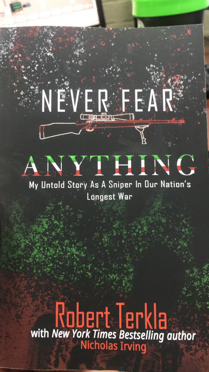 ciszek41's tweet photo. Canโt wait to read this! @LunkersTV #NeverFearAnything https://t.co/HpDKY2xhHq