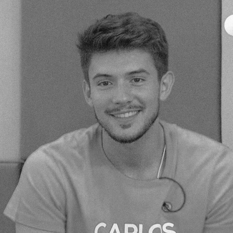 ✹ﾟ.⊹ ∴ ━ Se busca a Carlos Right.

       ❱❱ Squad OT 2018.
          ❱❱ #GranOTSquad.
             ❱❱ únete, ¿qué esperas?
                 ˹✿۰. —¿ʀᴛ?