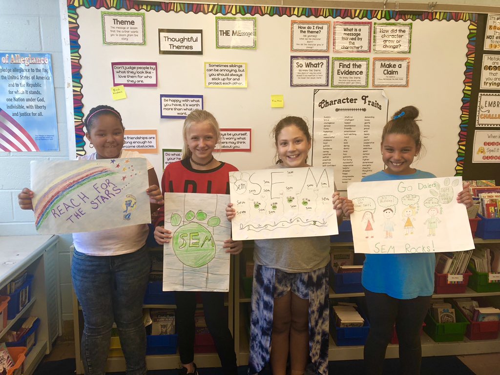 Spirit Week posters <a href="/SEM_Dalers/">SEM Dalers</a>