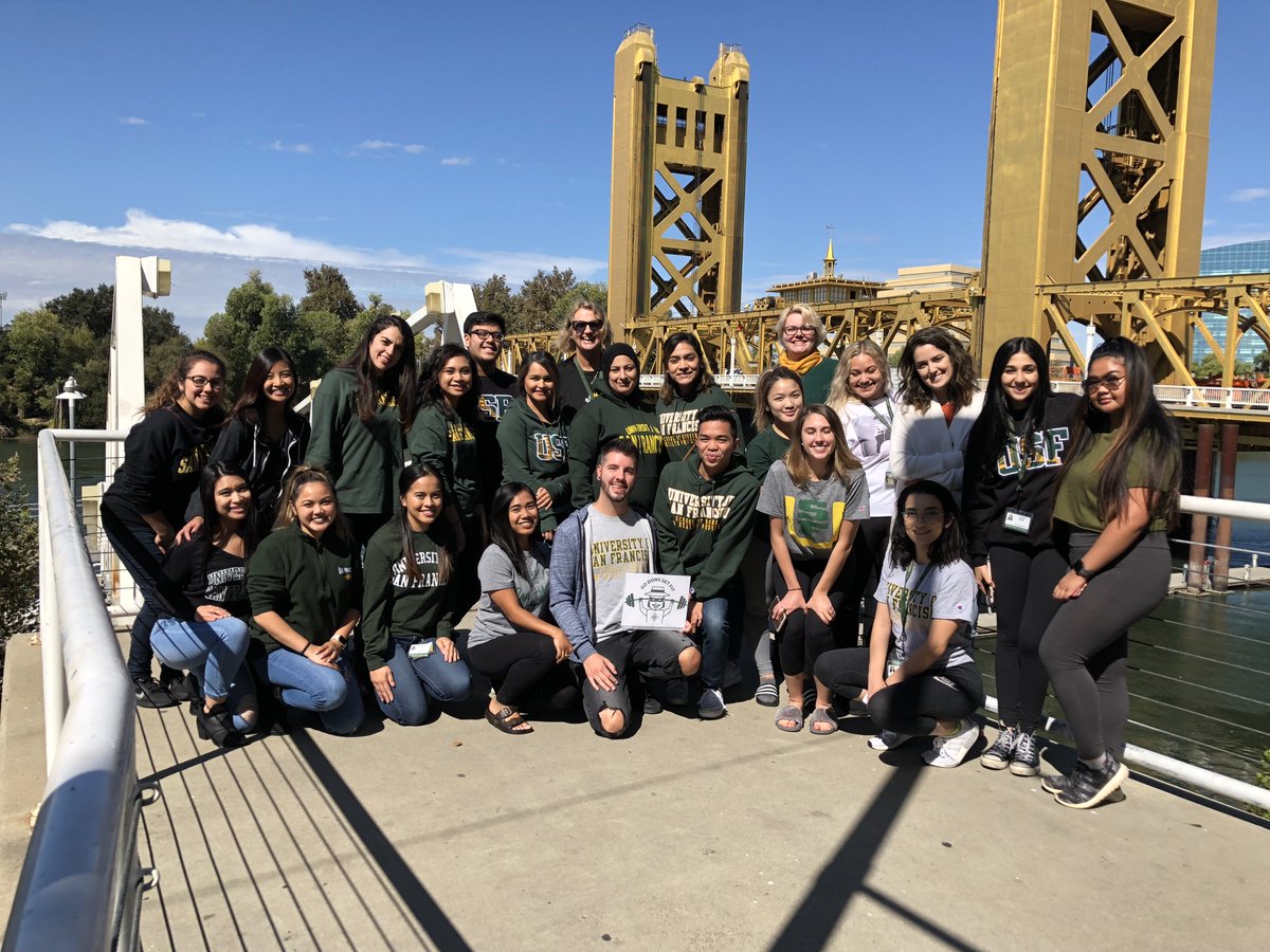 usfcasac's tweet photo. USF Sacramento participating in the 2018 Spirit Walk! #usfcasac #usfca #godonsgetfit #gousfca https://t.co/WFkdwnqTHV