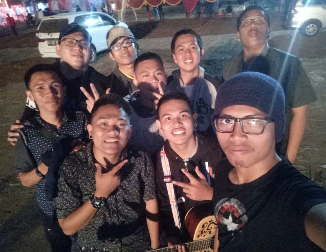 Adrisindara4's tweet photo. Theodoron Squad in GMIM EXPO 2018
#GMIM #GMIMEXPO https://t.co/5q7LneaHQG