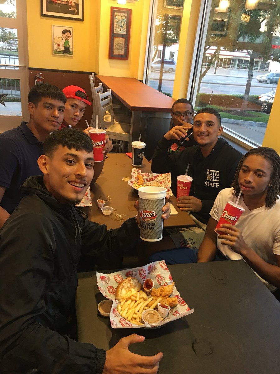 dacoachbrothers's tweet image. Texans eating at Raising Canes Fundraiser #SamPride