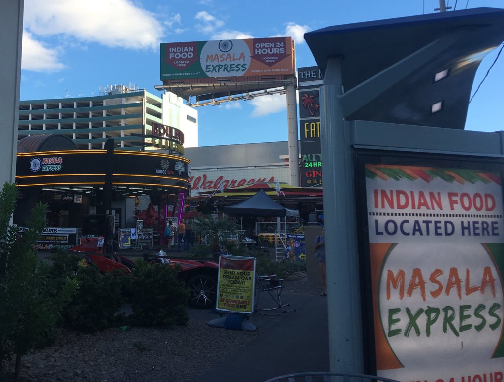 wheat_ish's tweet photo. #vegas #desi https://t.co/gsotuMgRE1
