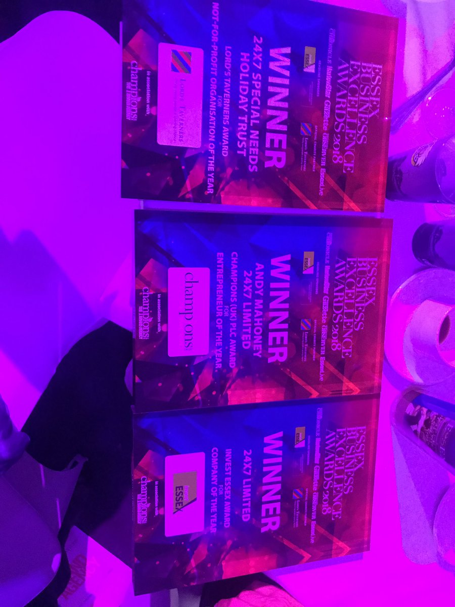 Amahoney_'s tweet photo. So proud to make a clean sweep!! 3/3 including best company! what an honour #ebea2018 https://t.co/3kQGHdmvKR